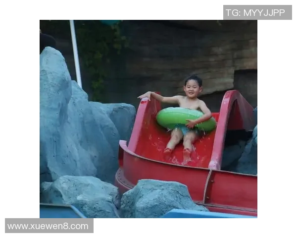 畅玩水上乐园尽享夏日清凉刺激亲子互动欢乐无极限 畅玩水上乐园尽享夏日清凉刺激亲子互动欢乐无极限