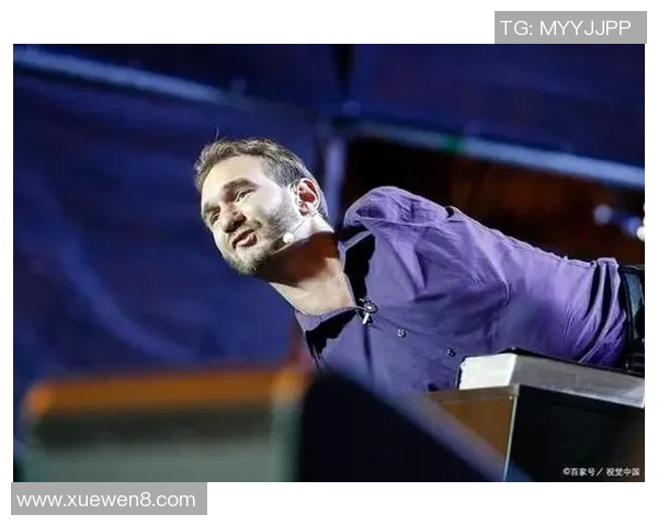 专访李军:深入探讨足球成功背后的秘诀与经验分享 专访李军:深入探讨足球成功背后的秘诀与经验分享