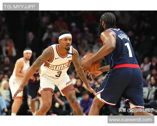 6三分狂轰29分！火箭旧将首秀打败快船！比尔复出14中2挖大坑